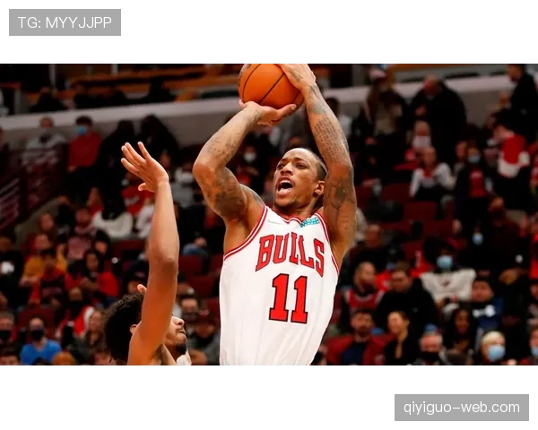 特伦特与西亚卡姆挡拆后无球跑位胜于单打提三分效率