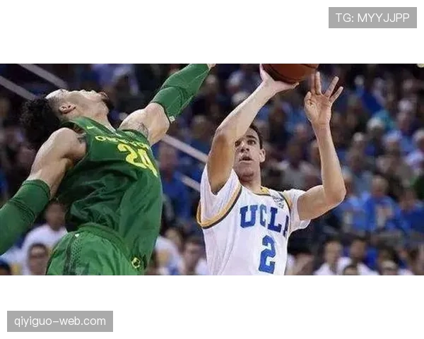 奥斯汀·里夫斯无球跑动提升三分出手效率明显拉开空间