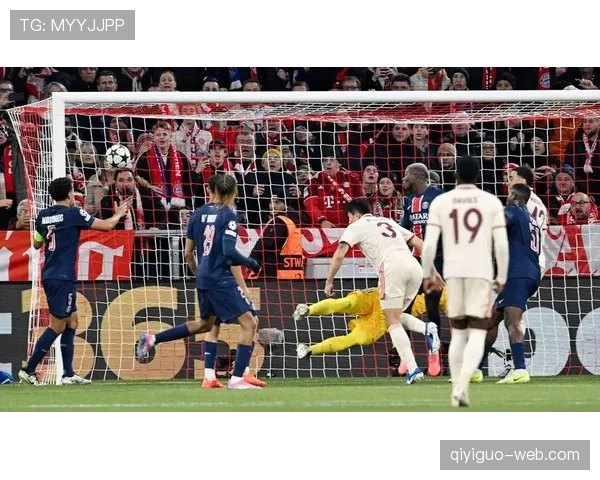 拜仁防守体系漏洞频出，对联赛争冠形势与稳定性造成影响