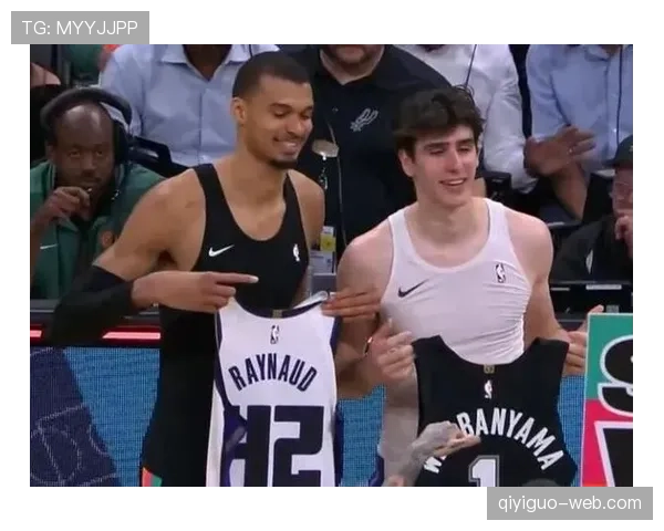 维克托·文班亚马挡拆制造错位拉开防守空间提升得分效率